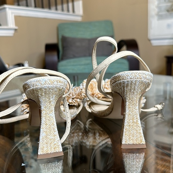 NEW SAM EDELMAN Clare Embellished Sandal SIZE 6 - Picture 8 of 9